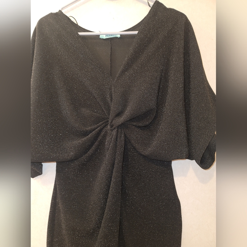 Noemí Dolman Sleeve Cocktail Dress - Picture 4 of 7